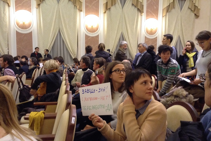 Репетиция протеста: как провалились слушания о мусоросжигательном заводе в Левашово