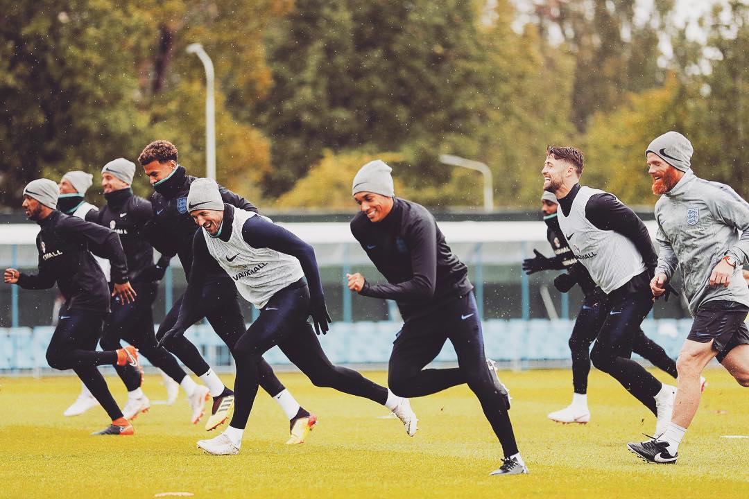 Сотрудник ФСБ снял с крыши ремонтника «Ростелекома», заподозрив его в шпионаже за сборной Англии в Зеленогорске, рассказала «Фонтанка». В «Ростелекоме» это отрицают