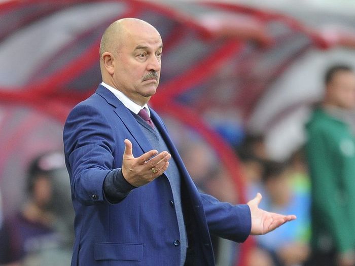 Станислава Черчесова номинировали на звание лучшего тренера года по версии FIFA