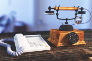 Создать голосового робота, который делает 10 тысяч звонков в час и общается с клиентами вместо сотрудников колл-центра. История проекта RunCall