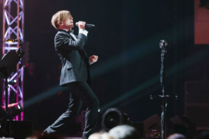 На Дворцовой пройдет концерт «Би-2» с симфоническим оркестром