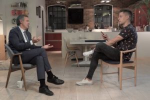 Дудь взял интервью у экономиста Сергея Гуриева —‌ о российской экономике простым языком