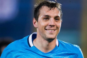 Фанату «Спартака» на 1,5 года запретили ходить на матчи из-за оскорбления Дзюбы. Он не попадет на ЧЕ-2020