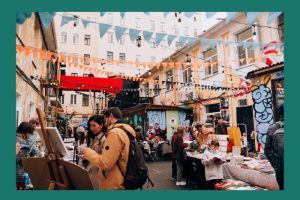 В Петербурге проведут фестиваль добрососедства Литейного округа. Вы можете посетить ярмарку городских брендов и послушать лекции