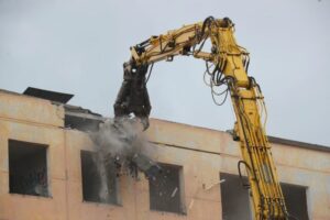 Горсуд Петербурга отклонил иск активистов с требованием отменить закон о реновации