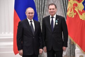 Он обещал клиентам жизнь до 120, но умер в 77. Кто такой «геронтолог Путина» Владимир Хавинсон и что он оставил после себя в Петербурге