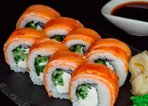 Суши по честной цене, поке и гриль: 6 новых героев доставки