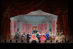 В Александринском театре прошли премьерные показы нового «Ревизора» от Валерия Фокина